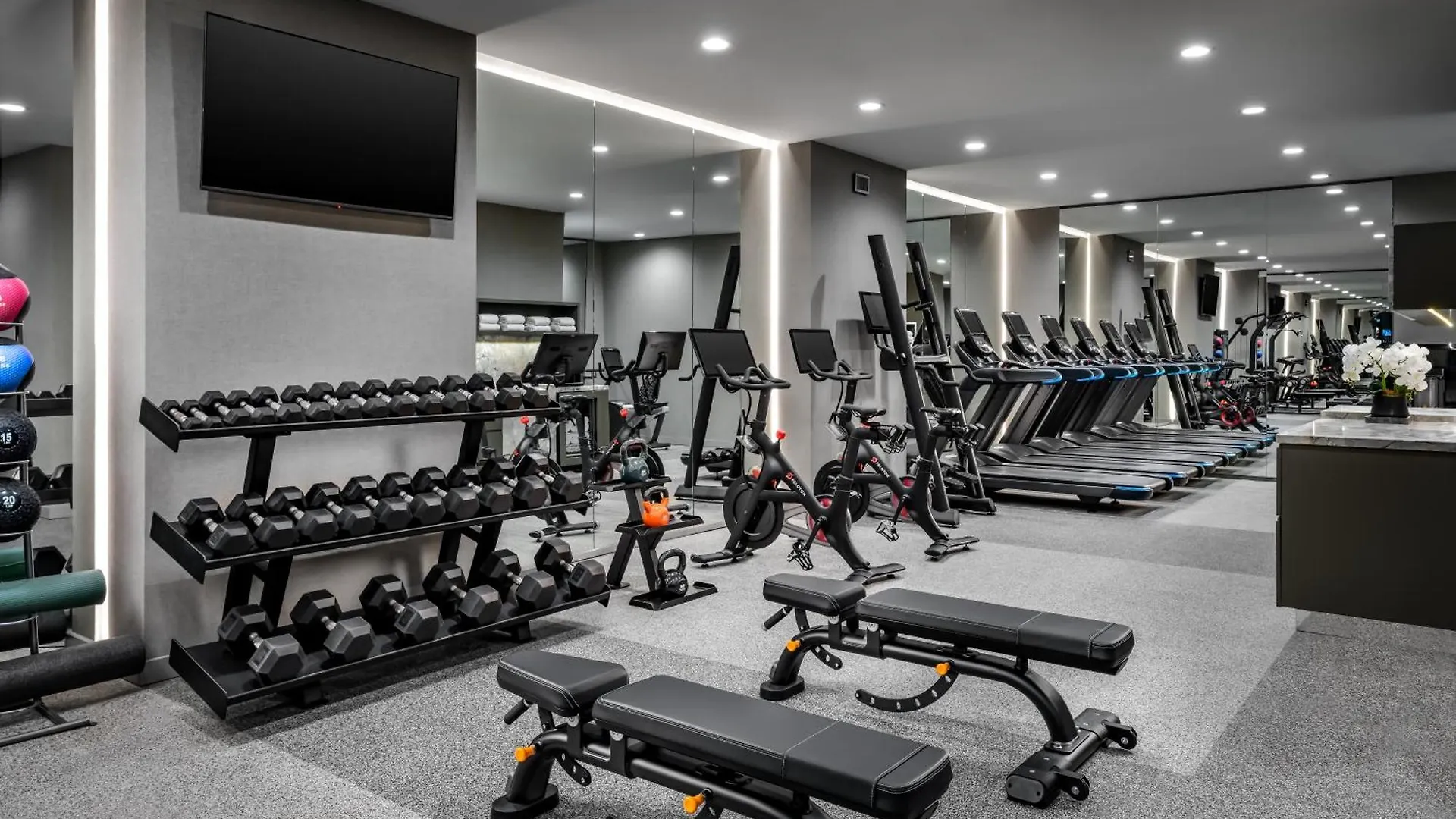 The Hazelton Hotel Toronto 5*,