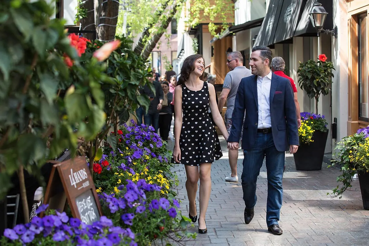 *****  The Hazelton Hotel Toronto Canada